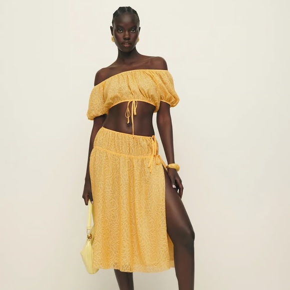 Reformation Dresses & Skirts - Reformation Valeria Puff Sleeve 2-Piece Set Crop Top + Skirt